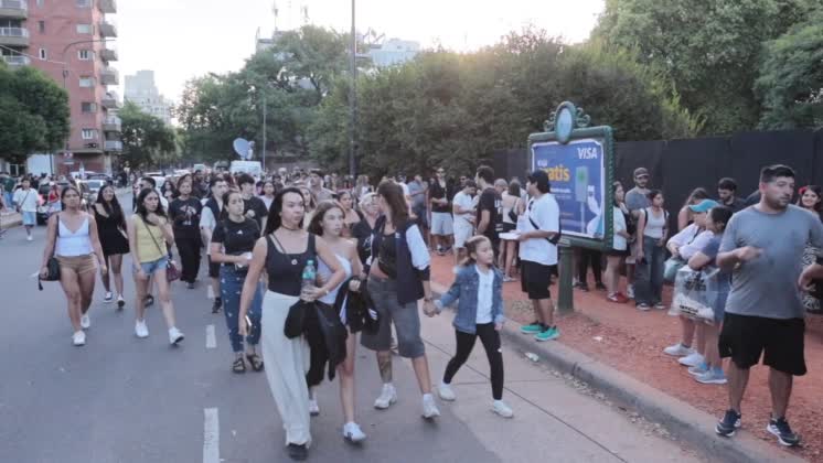 VIDEO: Bad Bunny performs first Buenos Aires concert of world tour Bad Bunny performs first Buenos Aires concert of world tour ....SHOTLIST:....BUENOS AIRES, ARGENTINA (FEB. 13, 2026) (ANADOLU - ACCESS ALL)....1. VARIOUS OF CROWD GATHERED INSIDE AND AROUND RIVER PLATE STADIUM BEFORE THE CONCERT BEGINS....2. VARIOUS OF PRE-SHOW VIDEO PROJECTION AS FANS CHEER....3. VARIOUS OF BAD BUNNY TAKING STAGE AND PERFORMING TO AUDIENCE....4. FIREWORKS GOING OFF DURING PERFORMANCE....5. VARIOUS OF BAD BUNNY PERFORMINGBUENOS AIRES, ARGENTINA - FEB. 13: Puerto Rican singer Bad Bunny performs during the first of his three scheduled shows at Estadio Monumental in Buenos Aires, Argentina, as part of his “Debi Tirar Mas Fotos” world tour on Friday, Feb. 13.....The artist arrived in Argentina following a high-profile appearance at the Super Bowl, where he delivered strong criticism of US policies, and after winning a Grammy Award, becoming the first Spanish-language album to receive the Album of the Year honor.....The concert drew tens of thousands of fans, marking one of the most anticipated musical events of the year in the Argentine capital.