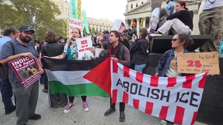 VIDEO: Thousands of New York protesters rally against ICE after Bronx shooting Thousands of New York protesters rally against ICE after Bronx shooting SHOTLIST:....NEW YORK, USA (OCT. 9, 2026) (ANADOLU - ACCESS ALL)....1. VARIOUS OF PEOPLE GATHERED AT SQUARE, HOLDING BANNERS AND FLAGS....2. VARIOUS OF PEOPLE MARCHING THROUGH STREETS, CHANTING SLOGANSNEW YORK, USA - OCT. 9, 2026: Thousands of people gathered at Foley Square in New York City on Friday, Oct. 9, to demand the withdrawal of US Immigration and Customs Enforcement (ICE) from the city, a day after an ICE officer shot a Dominican Republic national in the neck in the Bronx.....The incident took place Thursday when an ICE officer shot Oscar Belgal, a Dominican Republic national, in the neck while he was driving with a 5-year-old child in the vehicle. Belgal was taken to a nearby hospital, while the child was unharmed and remained with a family member, according to information provided by the Department of Homeland Security (DHS).